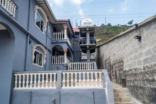 M & B Residence - image 5