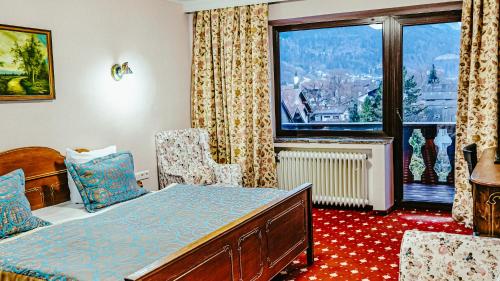 1 queen bed