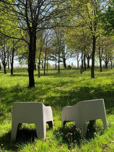 Dôme insolite Lichen jacuzzi et petits-déjeuners inclus