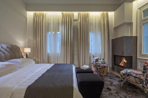 3 Sixty Hotel & Suites - image 9