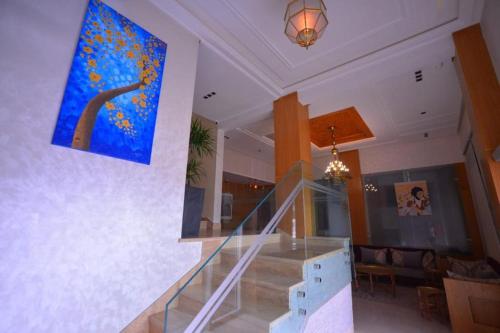 RESIDENCE CENTROSUIT in 라윤