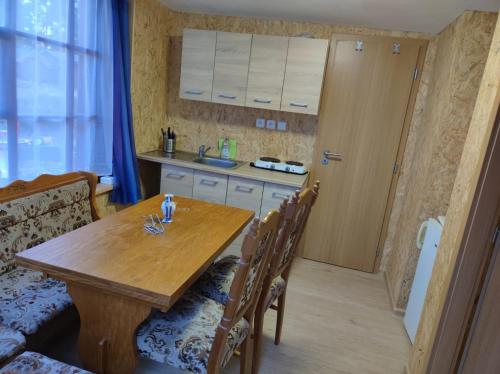 Lesni chaty "Hogo Fogo" in 基特利察