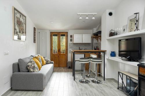 Magnolia Loft - Ovindoli Ski & Mountain Retreat by RHR 2