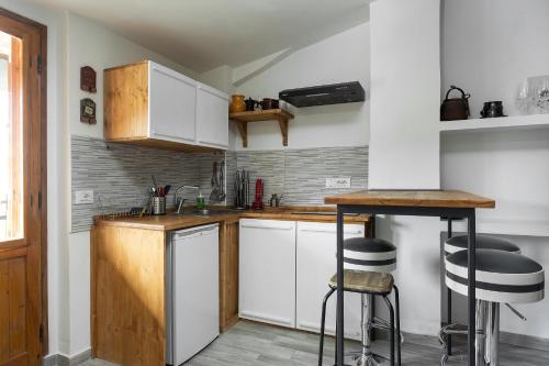 Magnolia Loft - Ovindoli Ski & Mountain Retreat by RHR 5