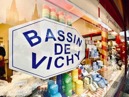 Nouveau : hyper centre de vichy T1 Bis charmant in Vichy