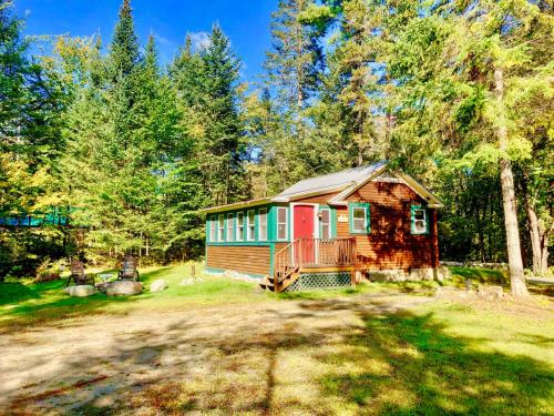 CH Adorable cottage in Franconia minutes from Cannon Franconia Notch Fire Pit wifi laundry