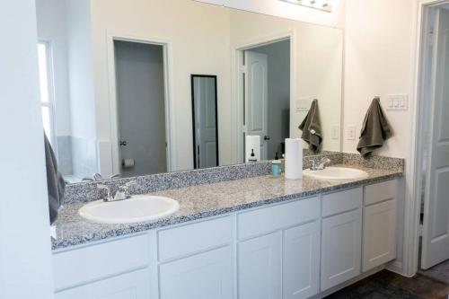 Minutes From Lake Conroe and Community Lakes in Montgomery, USA
