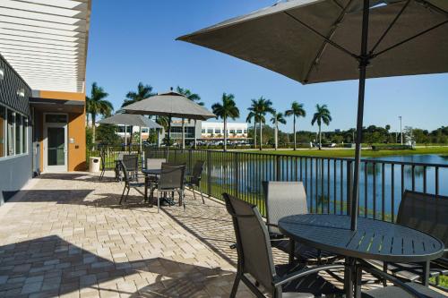 Fairfield by Marriott Inn & Suites Deerfield Beach Boca Raton