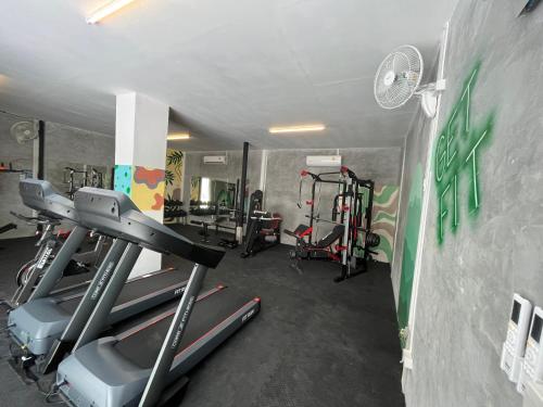 Fitness center, Blanco Hideout Railay - Youth Hostel 18 to 35 Only in Krabi