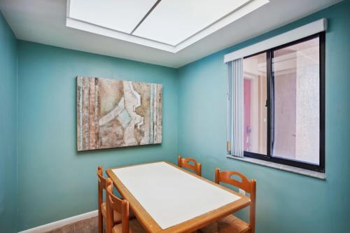 Land's End #305 building 4 - Bay Front - image 12