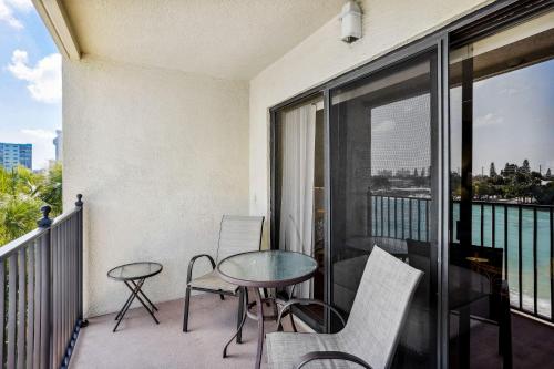 Land's End #305 building 4 - Bay Front - image 11