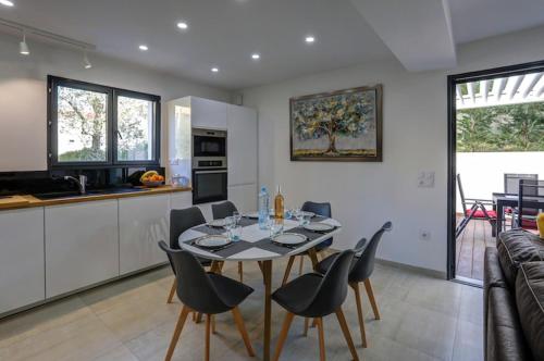 Appartements Supérieurs (Appartements Superieurs) in Saint-Aygulf