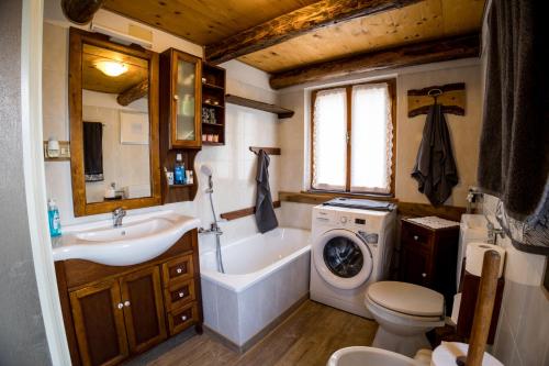 Vannas istaba, Chalet Relax Among The Vines in Forni Di Sotto