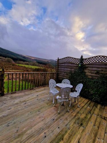 Зручності, Fyne Byre Cottage - Barn Conversion with Hot Tub in Furnace