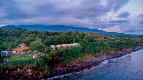 Bali Cliff Glamping