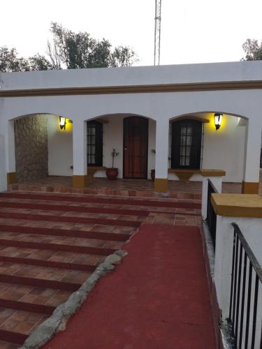 ทัศนียภาพภายนอกโรงแรม, La Casona de Cerro Colonial in เอล ตราปิเช