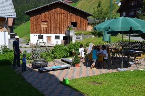 Haus Rose - image 7