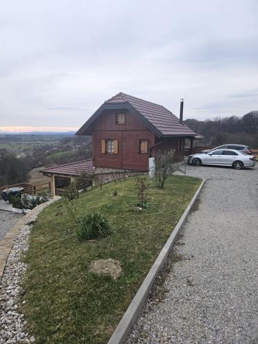 Kuća sa bazenom za odmor i domjenke MARIS