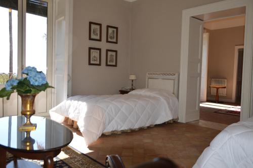  Le stanze dei Mori - quadrupla con bagno privato in Mascalucia