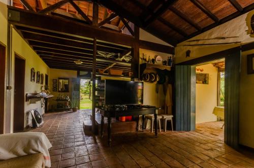 Felles stue/TV-område, Fazenda Hotel Serra da Copioba in Historic City Center