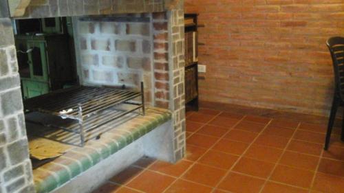 Las tres Marías sólo con seña (Las tres Marias solo con sena) near Aeroporto Internacional Astor Piazzolla