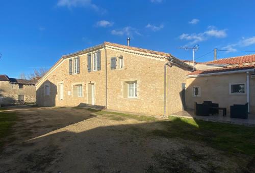 Gîte 8 personnes - Location saisonnière - Sainte-Croix-du-Mont