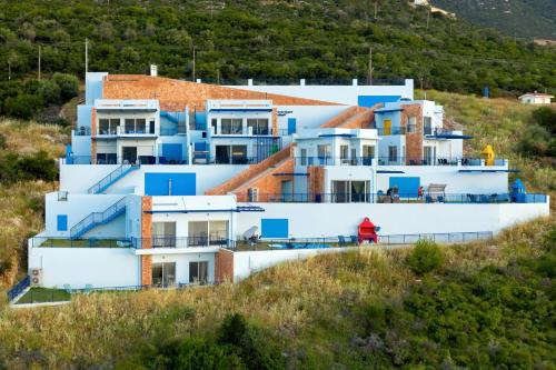 Skorponeria Bay Luxury Villas