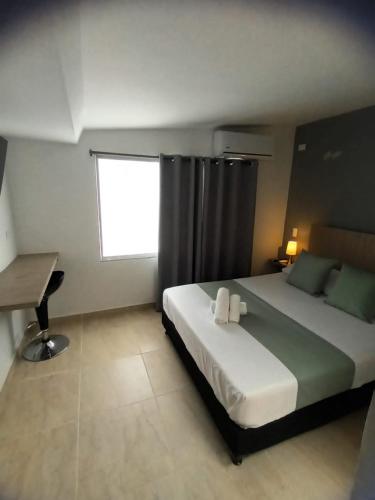 Habitación aguacatala poblado