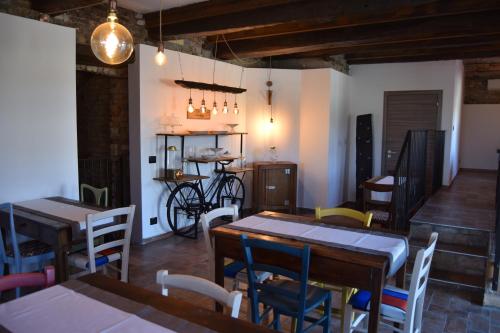 Restoran, Cascina Tre Botti in Agliano Terme
