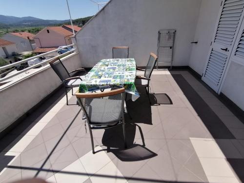 Apartments Piko, Jelsa