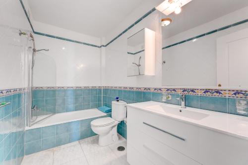 100m to a beach Spacious apartm 100m to a beach Spacious apartm