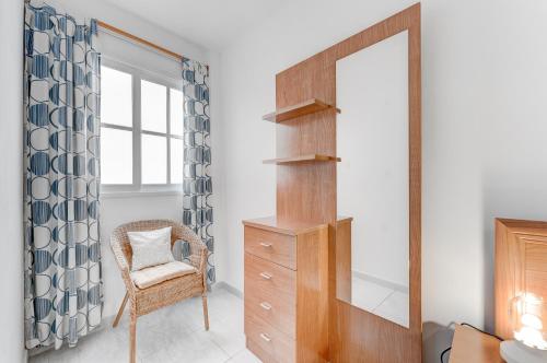 100m to a beach Spacious apartm 100m to a beach Spacious apartm