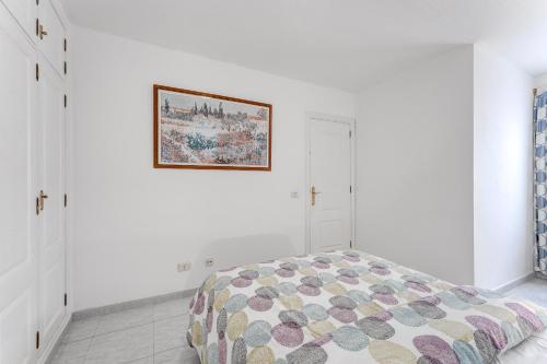 100m to a beach Spacious apartm 100m to a beach Spacious apartm