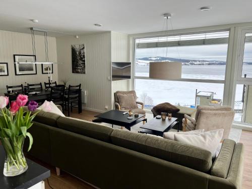 Moderne hytte in Gjovik