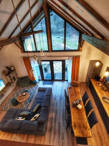 Casa Her in Almasu Mare