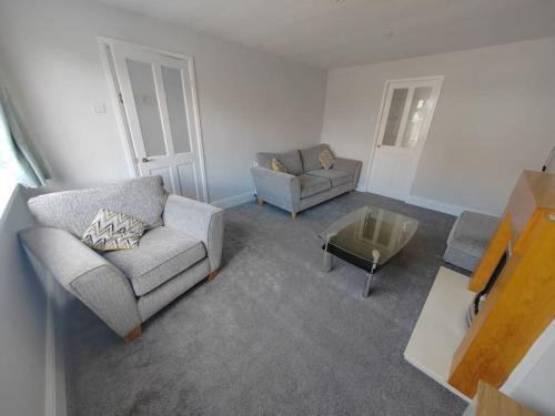 Cosy Brighouse 3 bed house-Great for contractors - Apartment - Brighouse