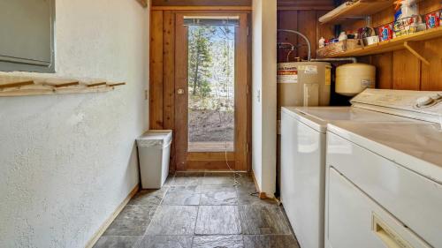 Two-Bedroom Holiday Home image 10
