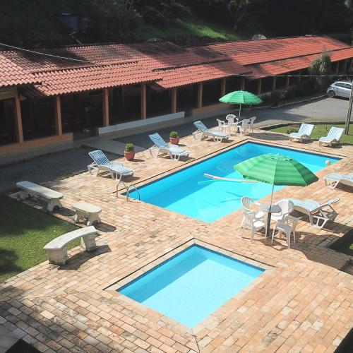 Úszómedence, Pousada Sítio do Sossego (Pousada Sitio do Sossego) in Monte Alegre do Sul
