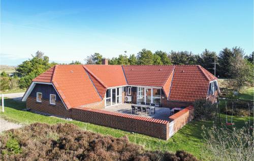 Lovely Home In Fanø With Kitchen