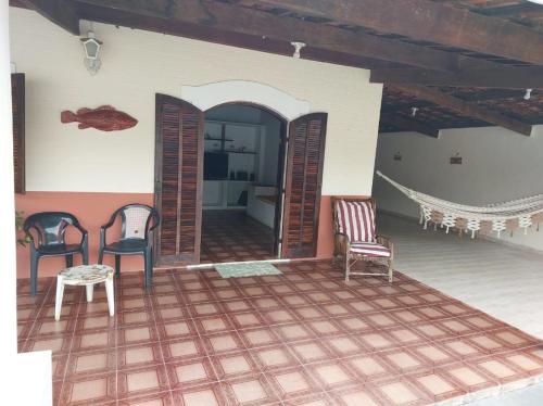 Casa Guarujá c/ piscina grande Casa Guarujá c/ piscina grande