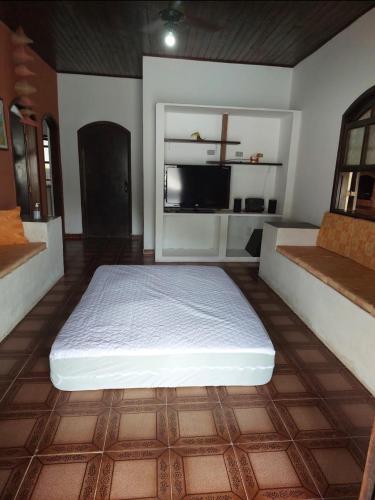 Casa Guarujá c/ piscina grande Casa Guarujá c/ piscina grande