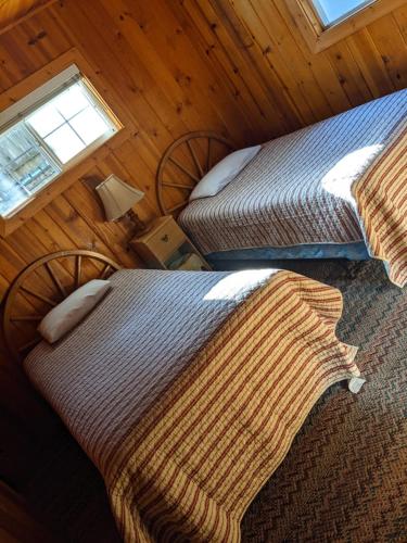 Cabin #3 in Pinecrest (CA)