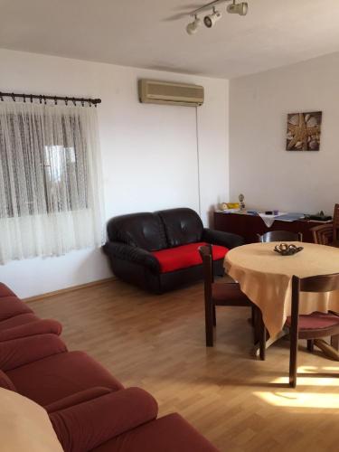 Apartment Primosten Dolac