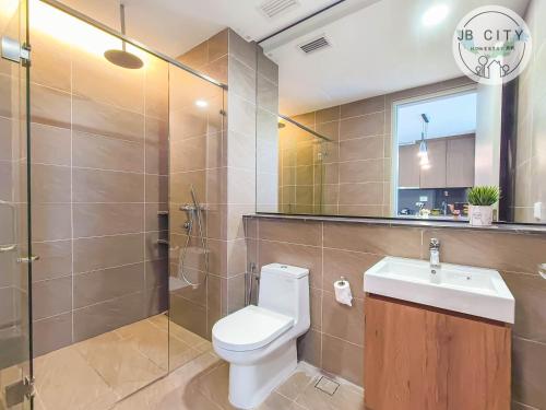 Grand Medini Suites by RR JBcity Room Type - King Studio