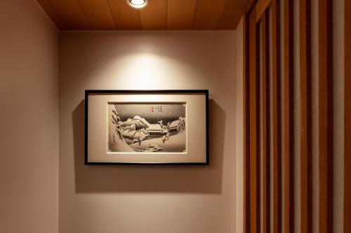 Premium Quadruple Room image 9