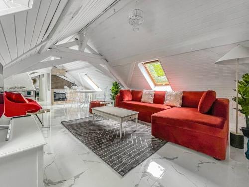 Loft apartment in the Castle Château du Châtelard in Montreux, Schweiz