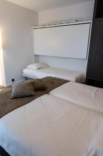 Hotel Apostroff - image 7