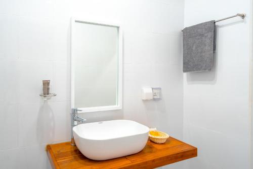 Brickwood Rasdhoo- Beach front Brickwood Rasdhoo- Beach front