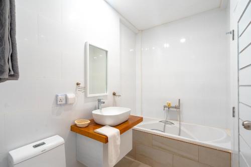 Brickwood Rasdhoo- Beach front Brickwood Rasdhoo- Beach front