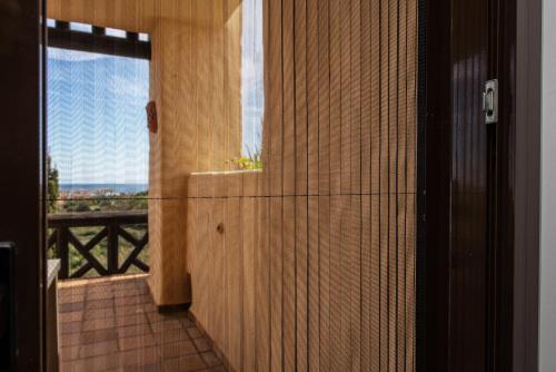 Apartment with Sea View image 2